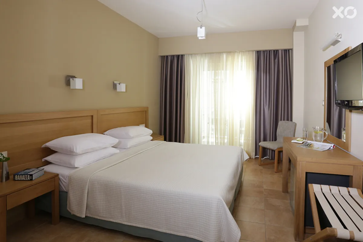 Almira Hotel