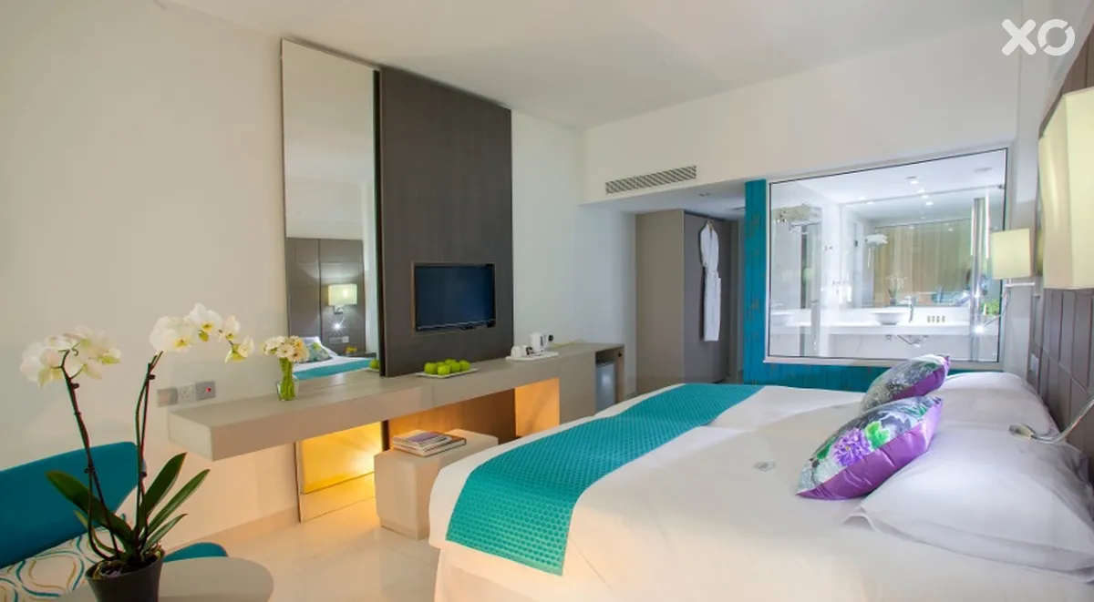 King Evelthon Beach Hotel & Resort