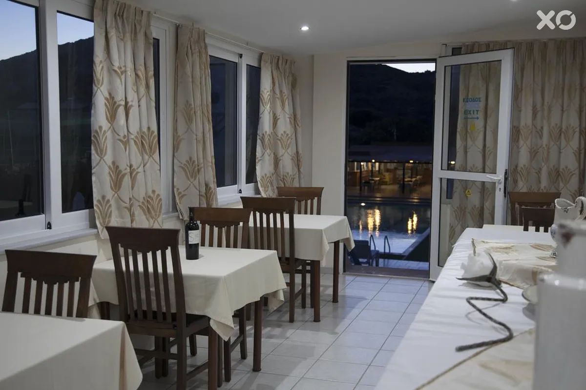 Athinoula Hotel
