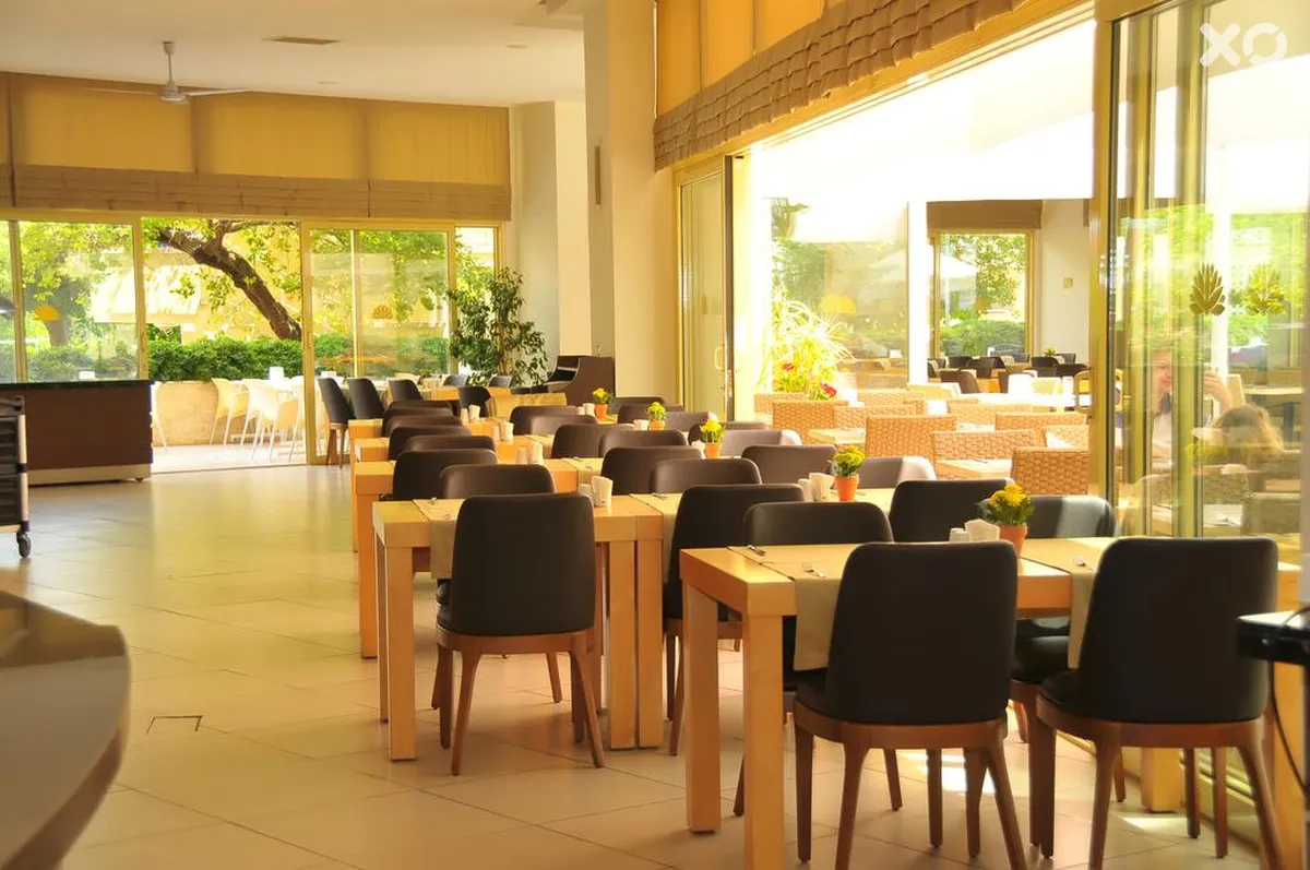 Golden Lotus Hotel