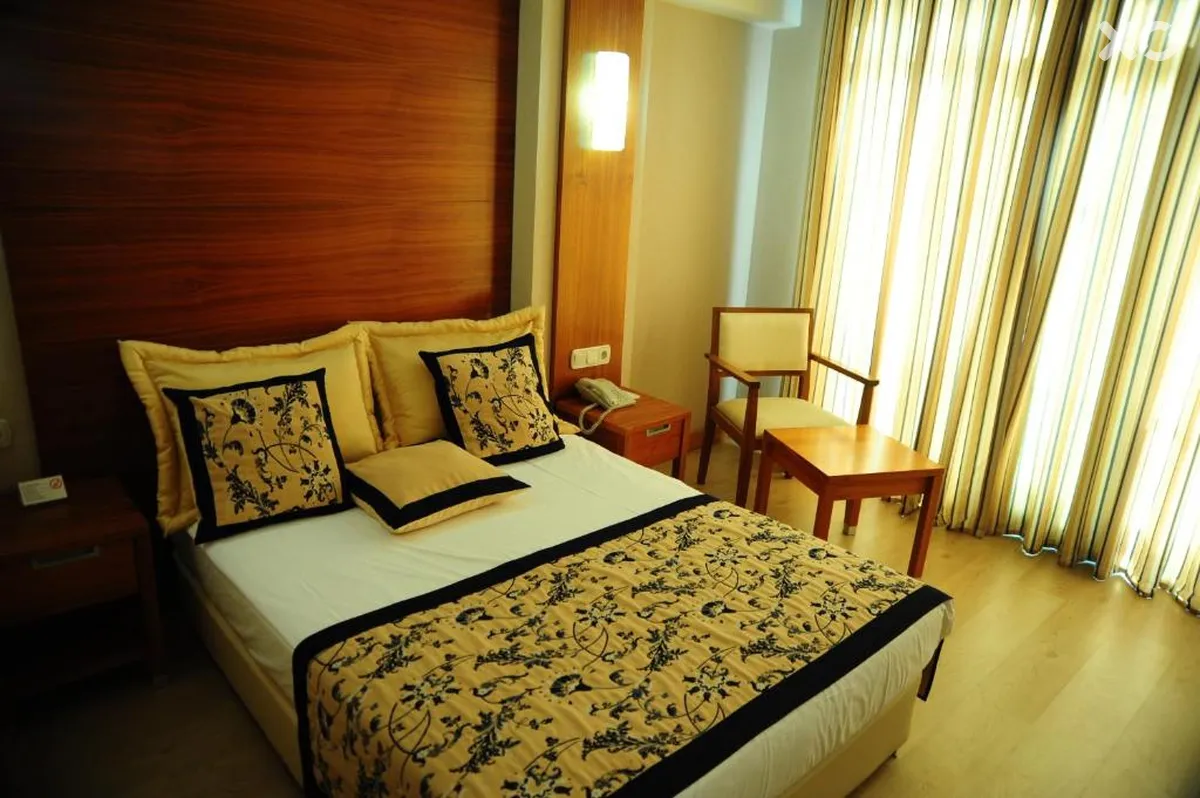 Trendy Side Beach Hotel