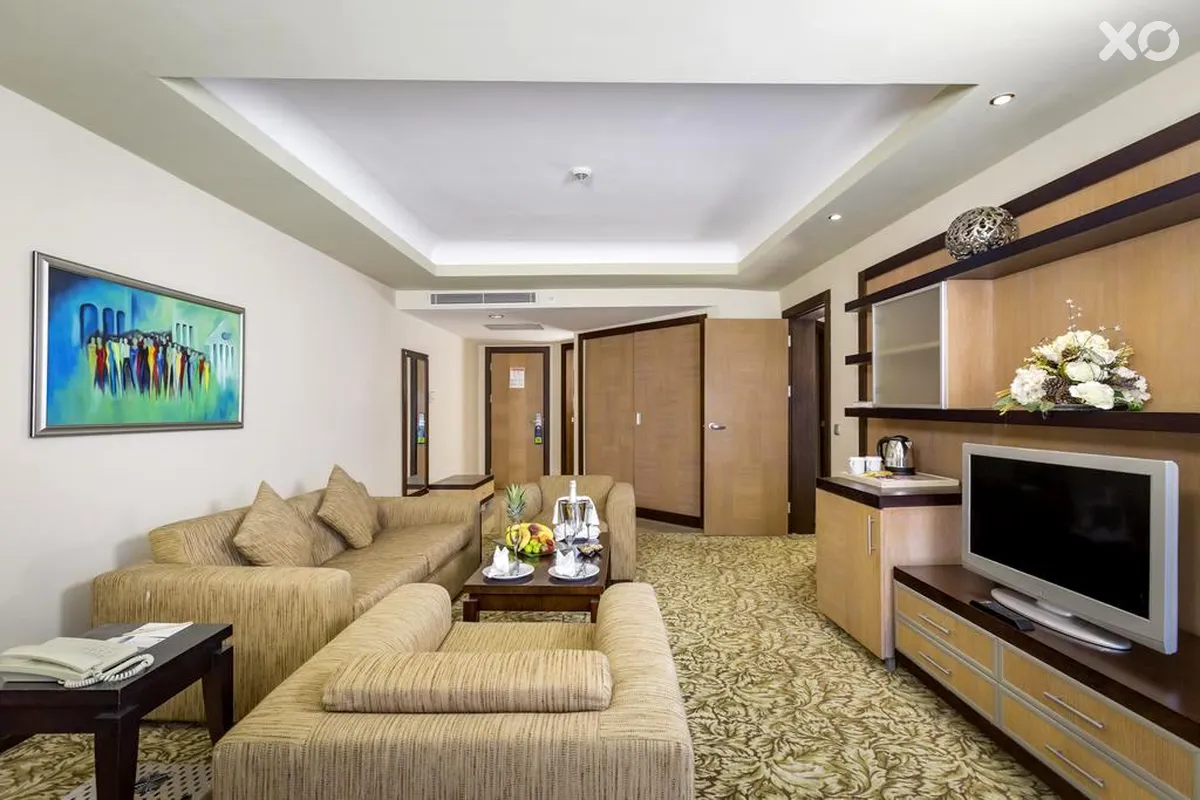 Royal Wings Hotel