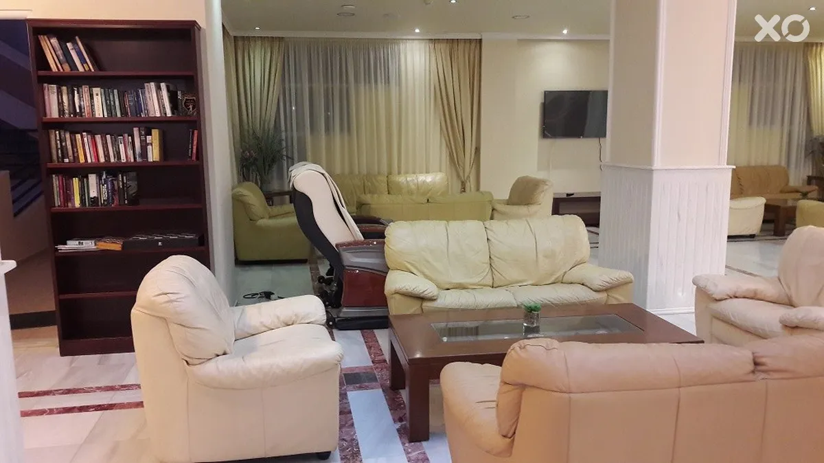 Selini Suites