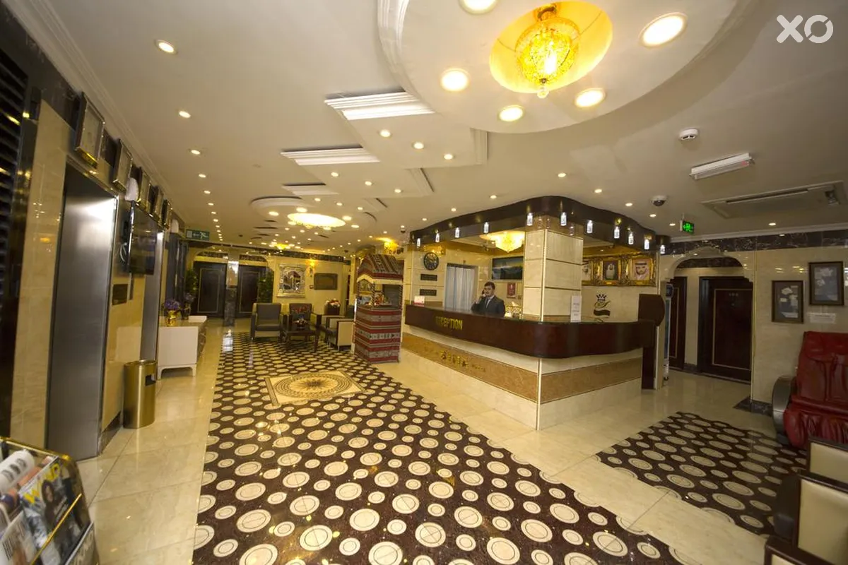Grand Sina Hotel