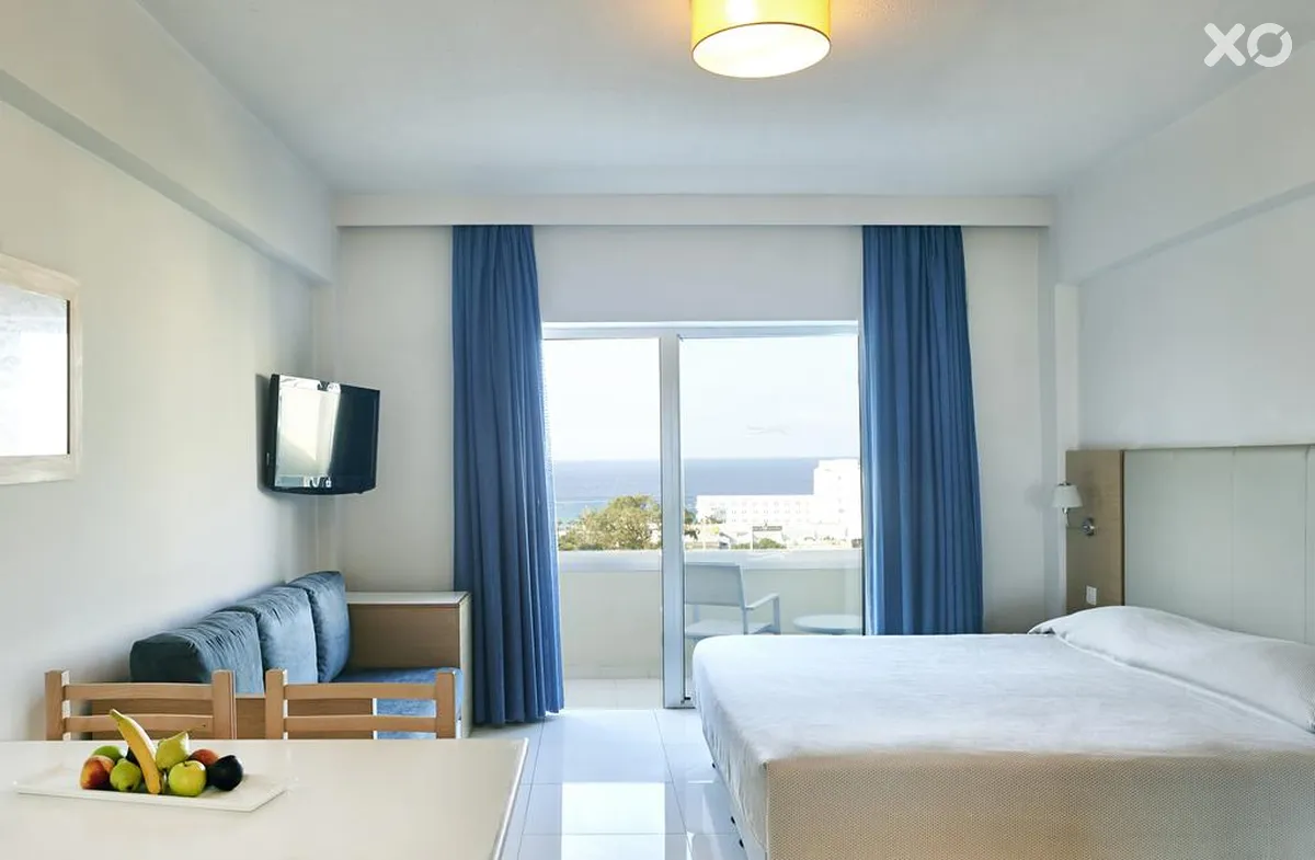 Sunrise Oasis Hotel