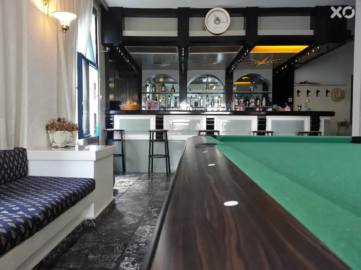 Iro Hotel