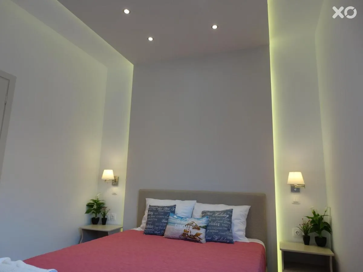 Makis Louvlis Apartments & Studios