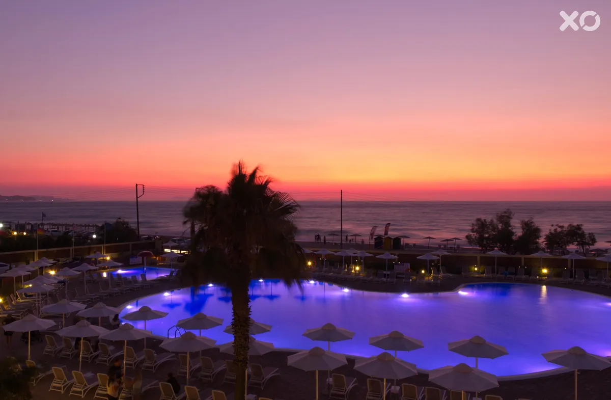 Almyros Beach Resort & Spa