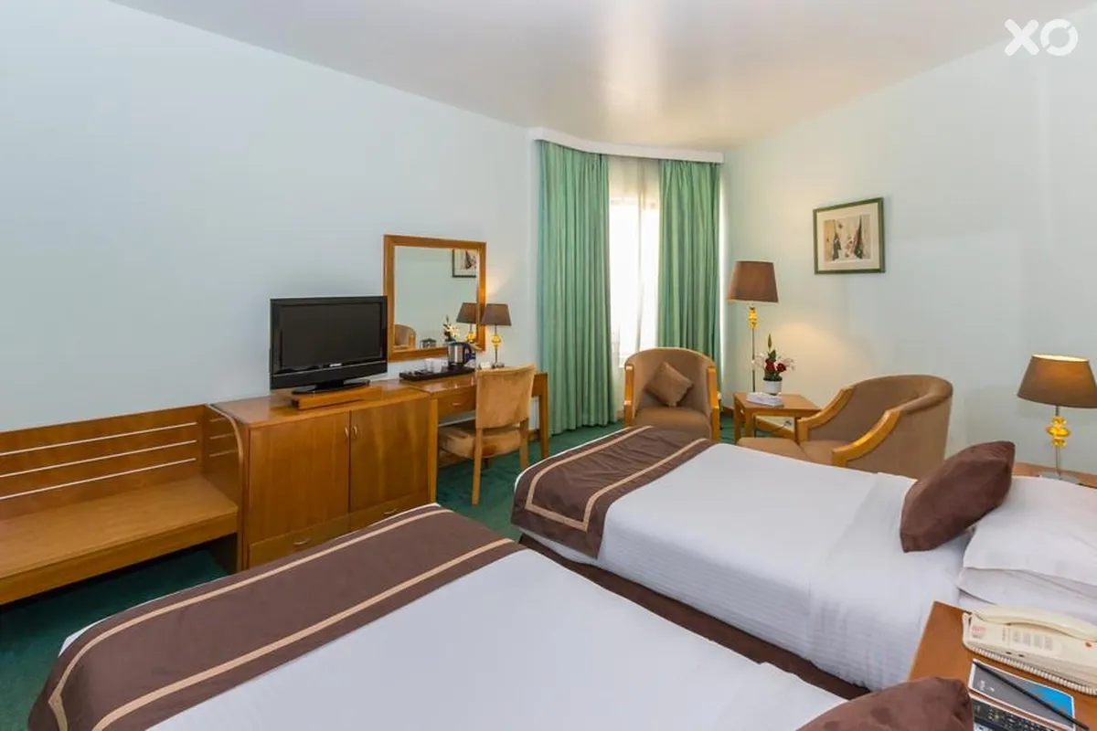 BM Beach Hotel
