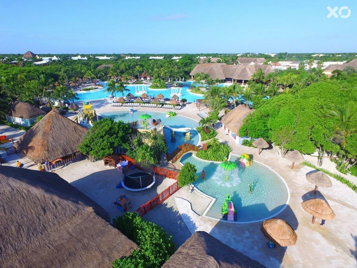 Grand Palladium Colonial Resort & Spa