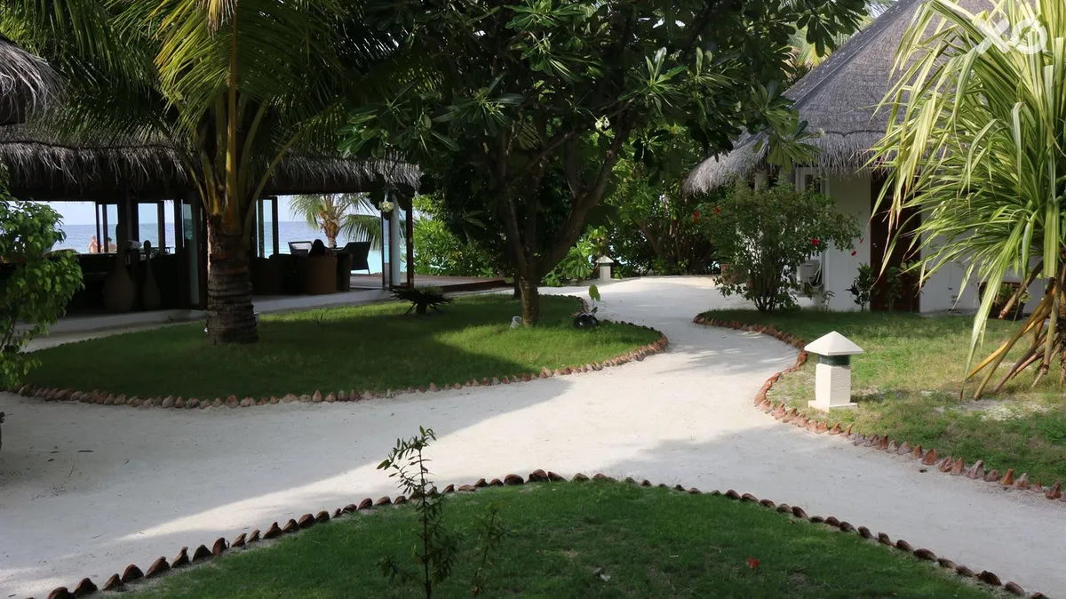 Vakarufalhi Island Resort