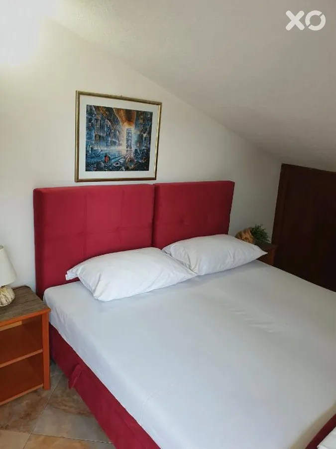 Franeta Apartments