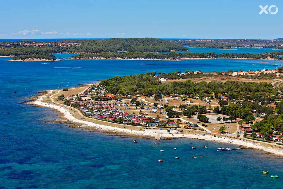 Arena Kazela Camping