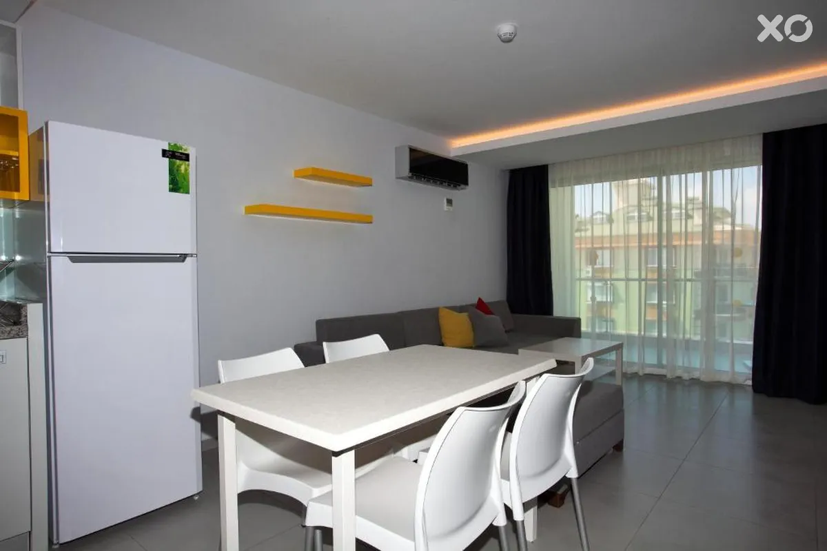 Green Garden Suite