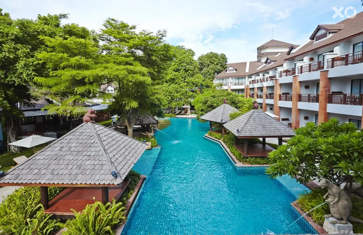 Woodlands Hotel & Resort