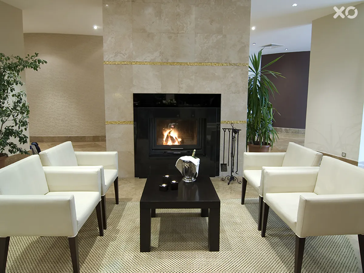 Charisma De Luxe Hotel