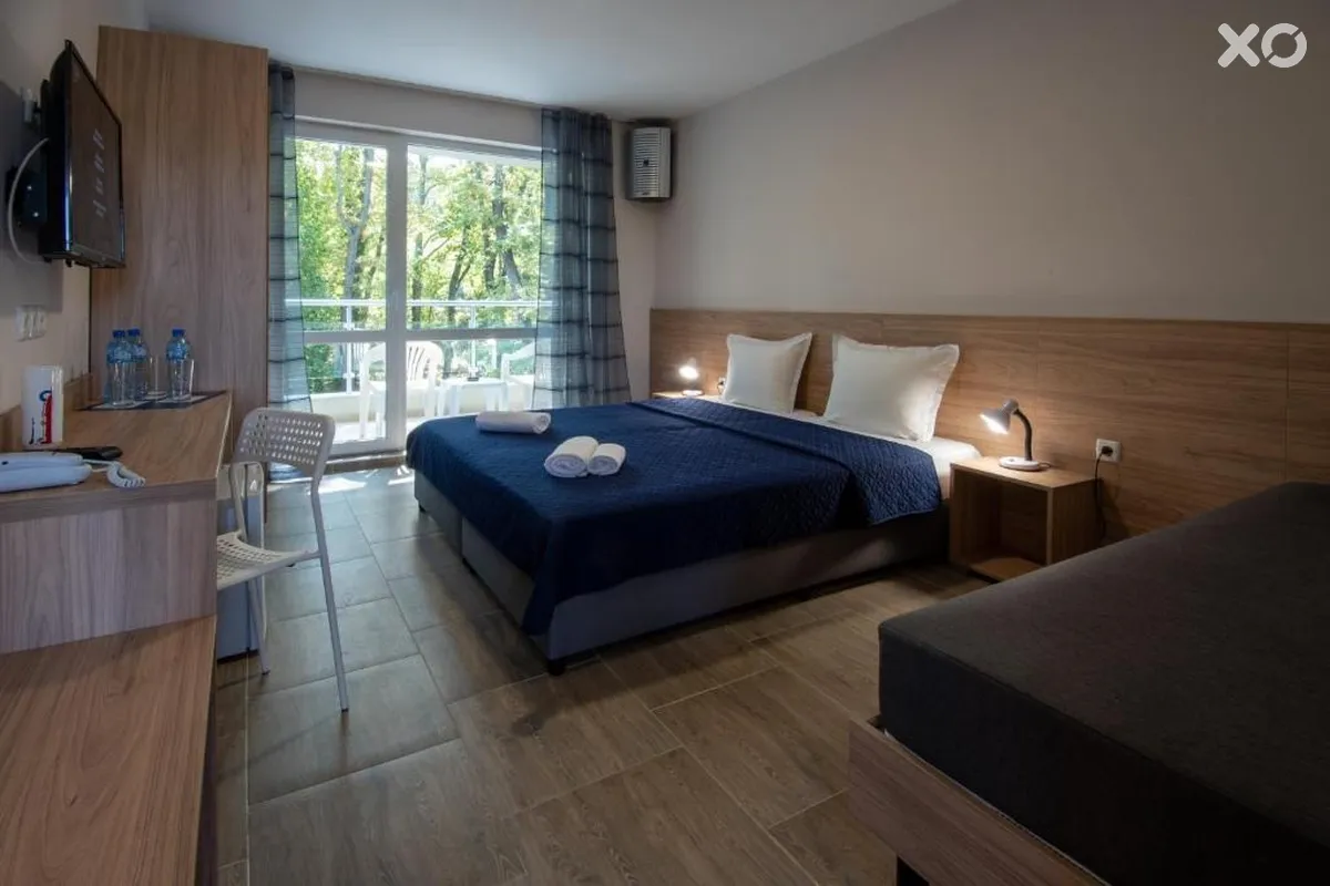 Ariana Hotel Kiten