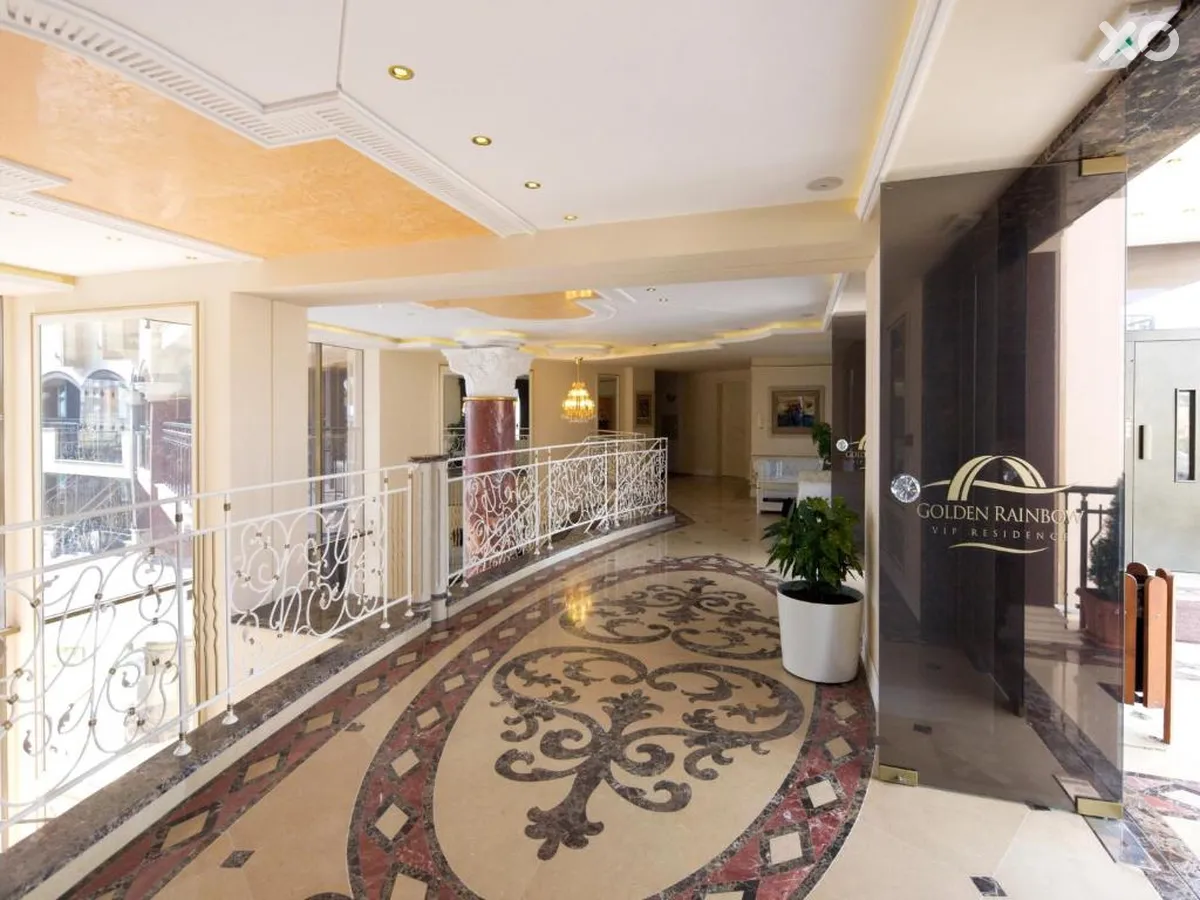 Golden Ina Hotel