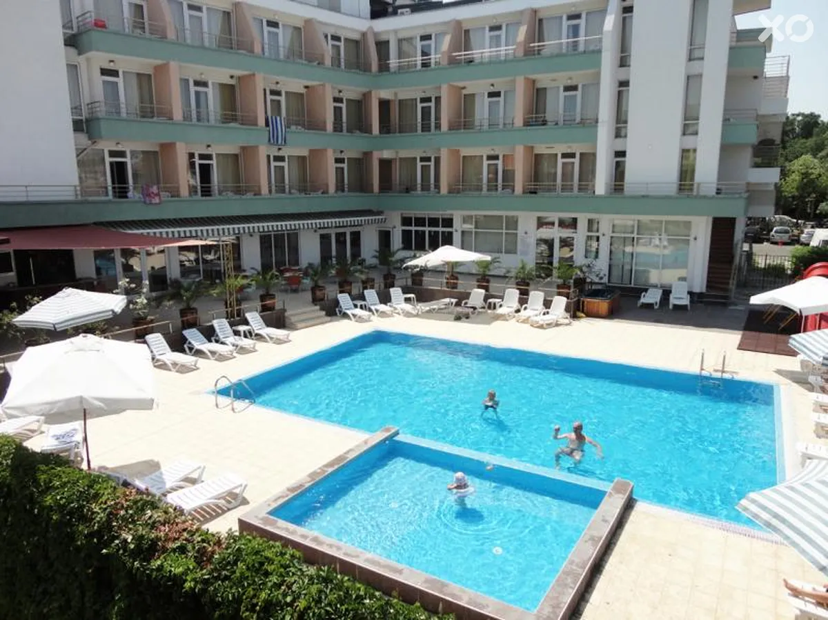 Onyx Hotel