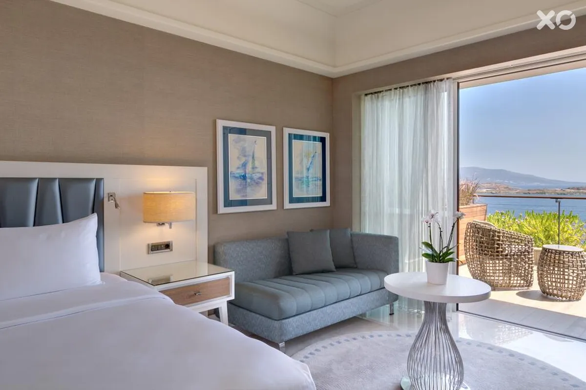 Caresse a Luxury Collection Resort & Spa