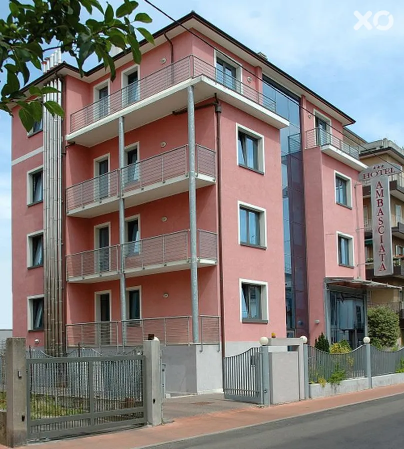 Ambasciata Hotel