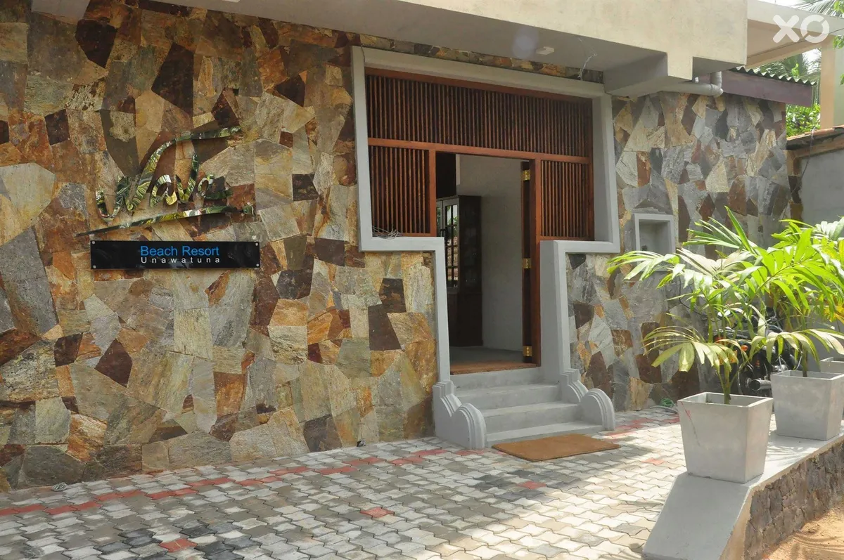 Wave Beach Resort