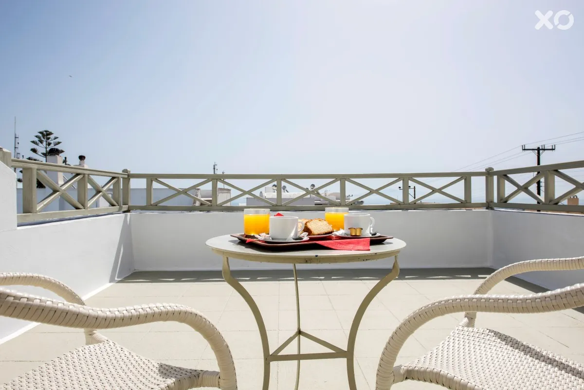 Nissos Thira