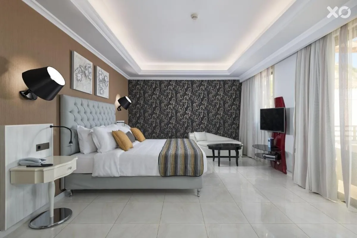 La Marquise Luxury Hotel Resort