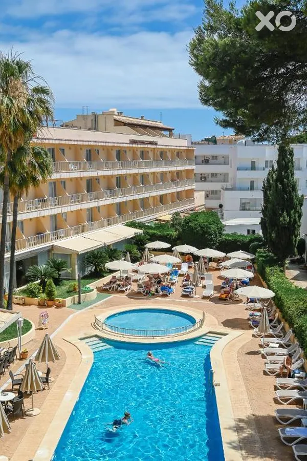 Alondra Hotel