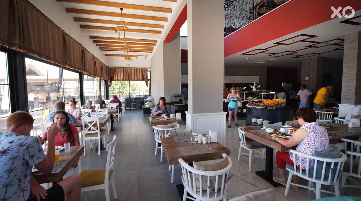 Sey Beach Hotel & Spa