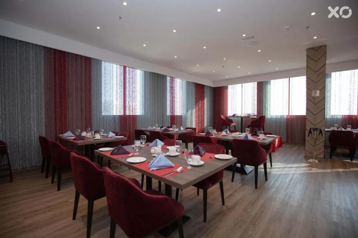 Fortis Hotel
