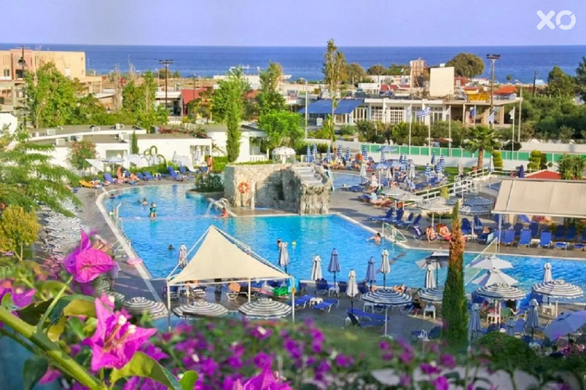 Sun Palace Hotel