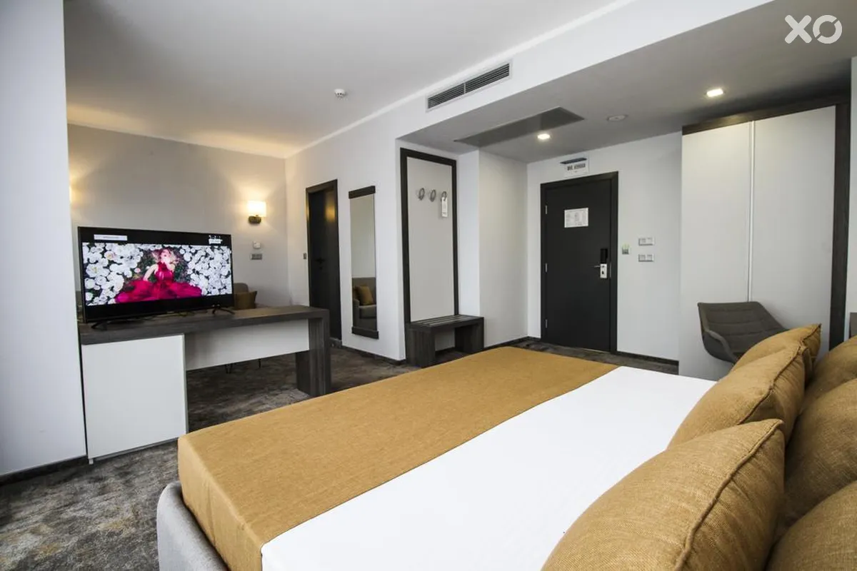 Best Western Plus Premium Inn
