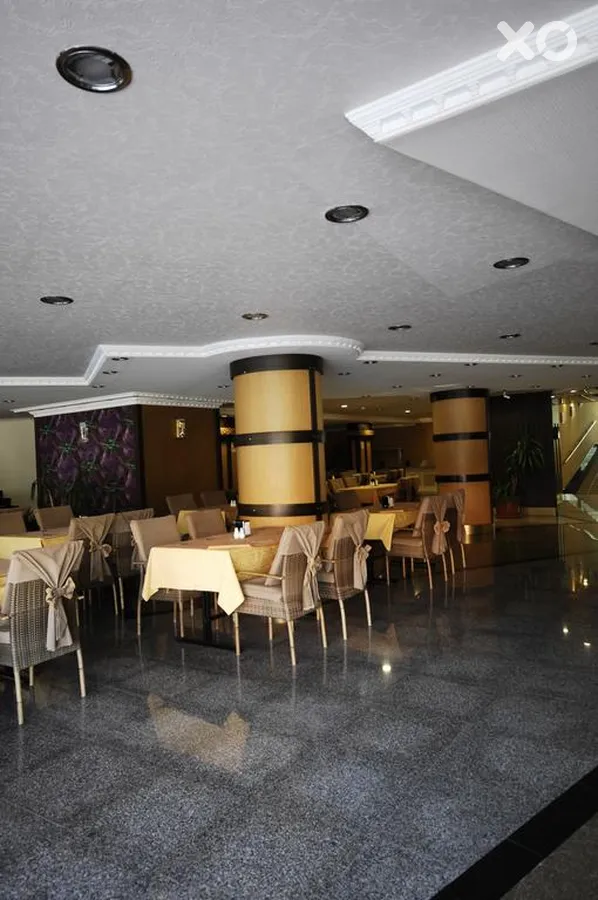 Bonapart Sealine Hotel