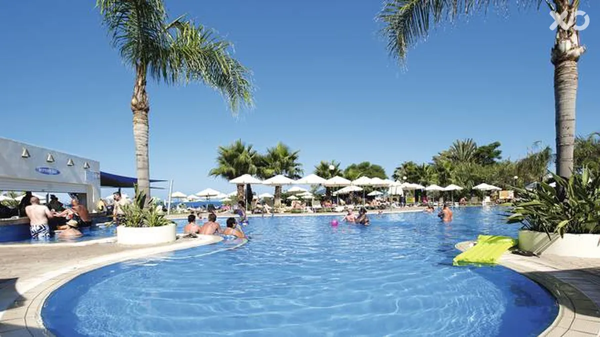 Atlantica Sea Breeze Hotel