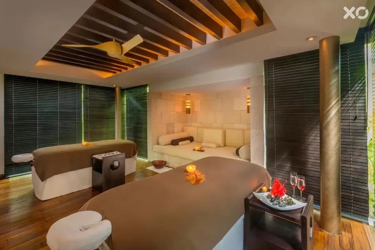 Blue Diamond Luxury Boutique Hotel