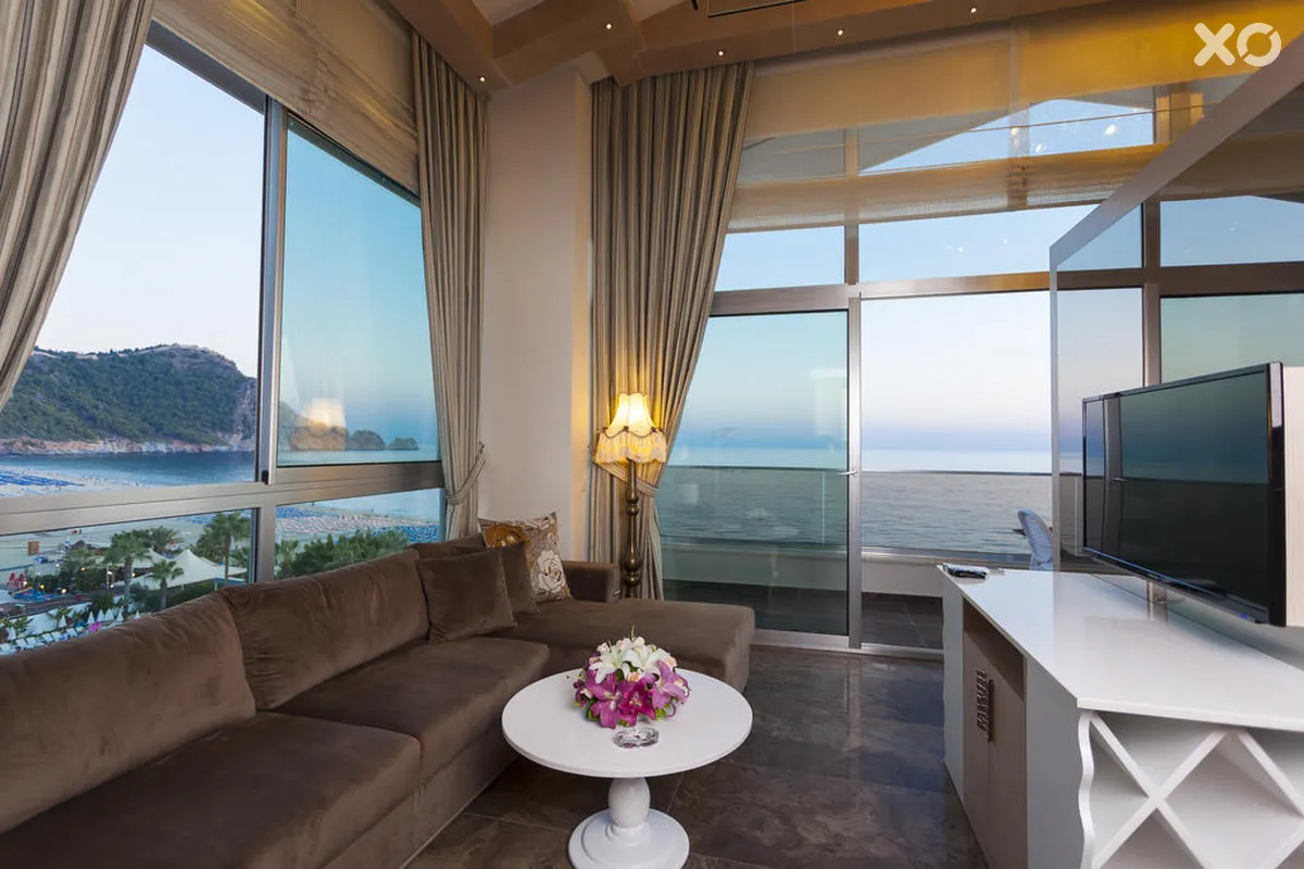 Xperia Saray Beach Hotel