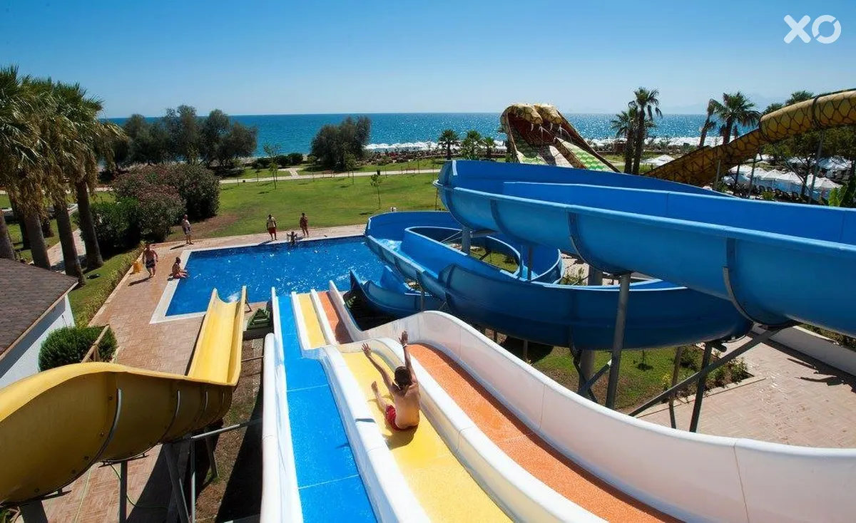 Crystal Tat Beach Golf Resort & Spa