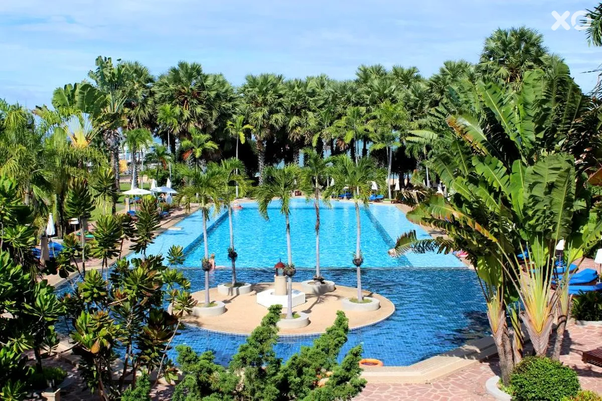 Botany Beach Resort