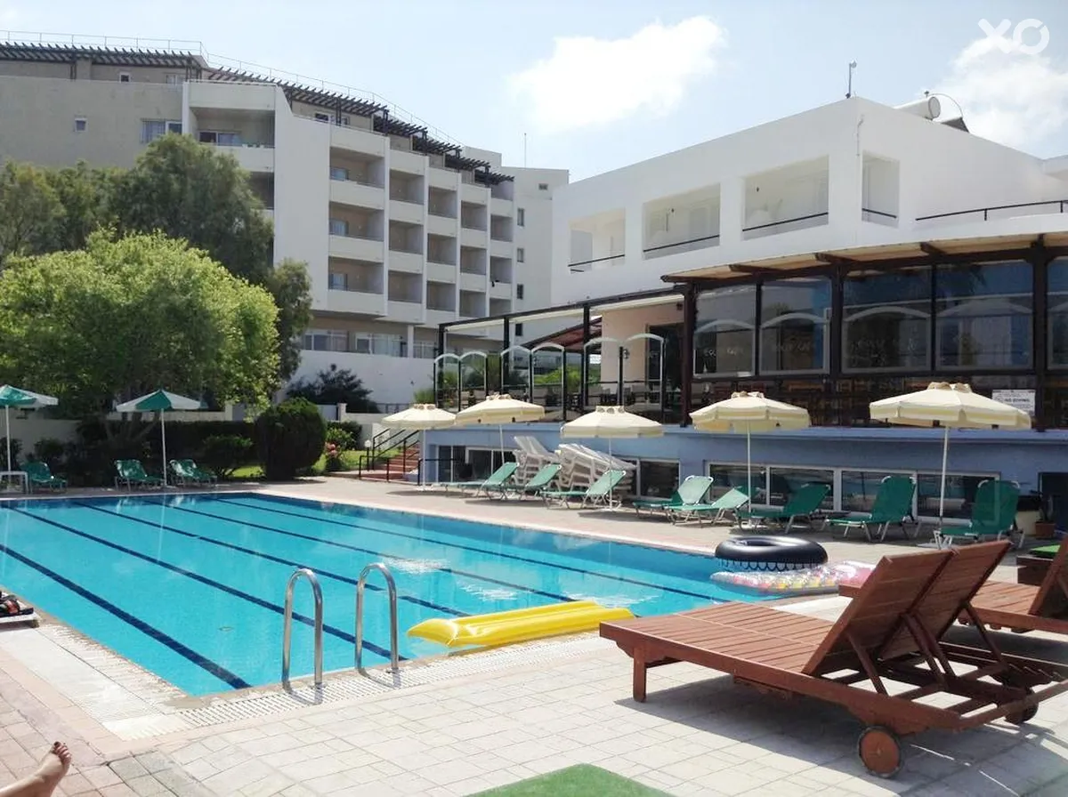 Pylea Beach Hotel