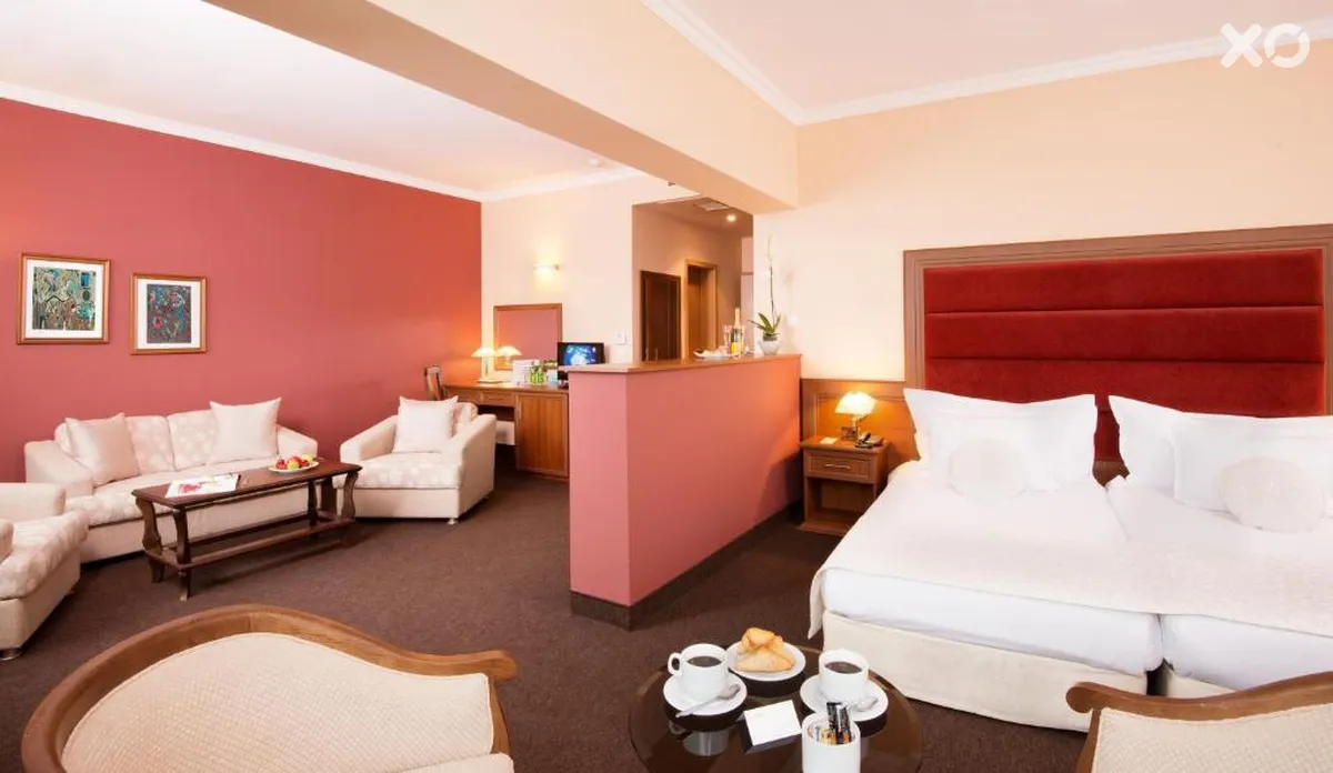 Best Western Plus Expo Hotel