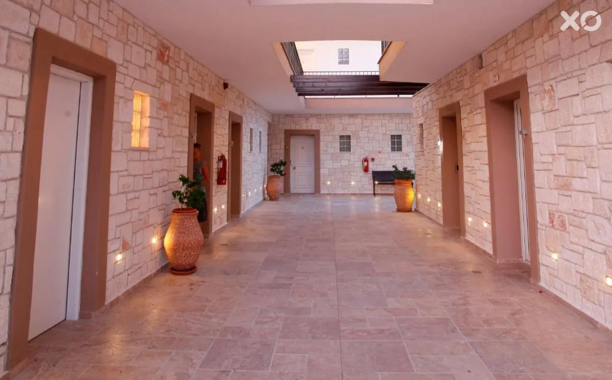 Nostos Hotel