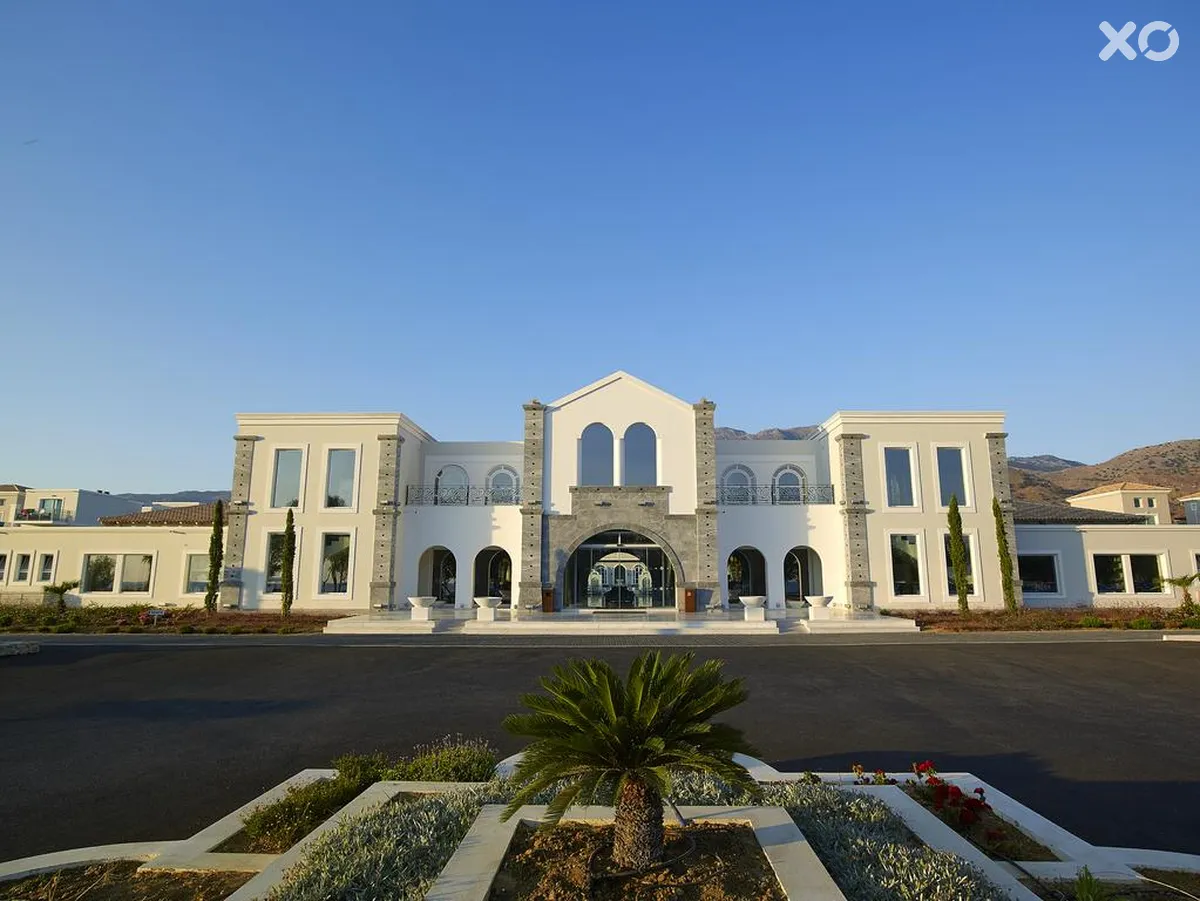 Anemos Luxury Grand Resort