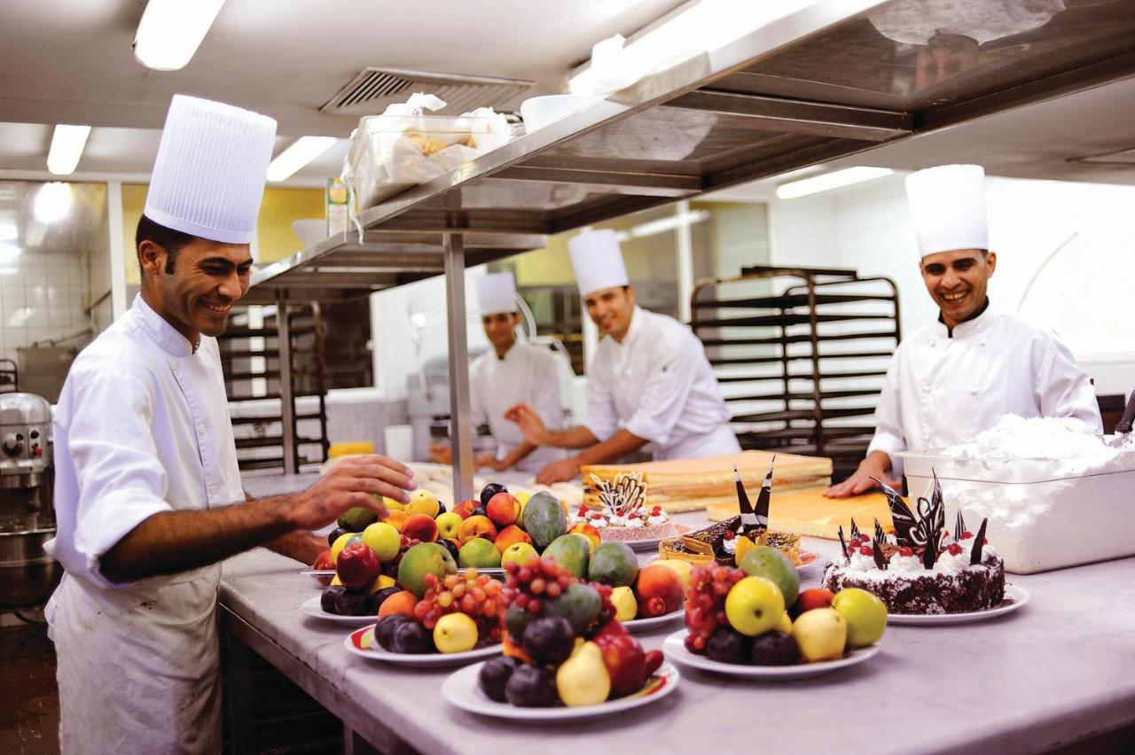 Reef Oasis Beach Resort