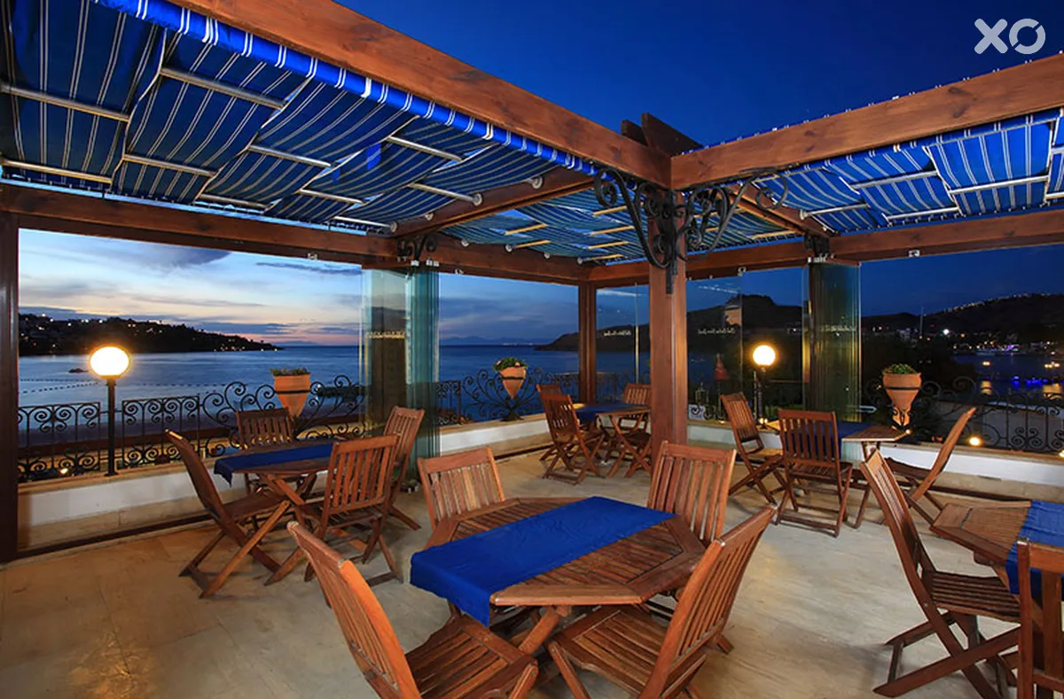 Cactus Fleur Beach Club