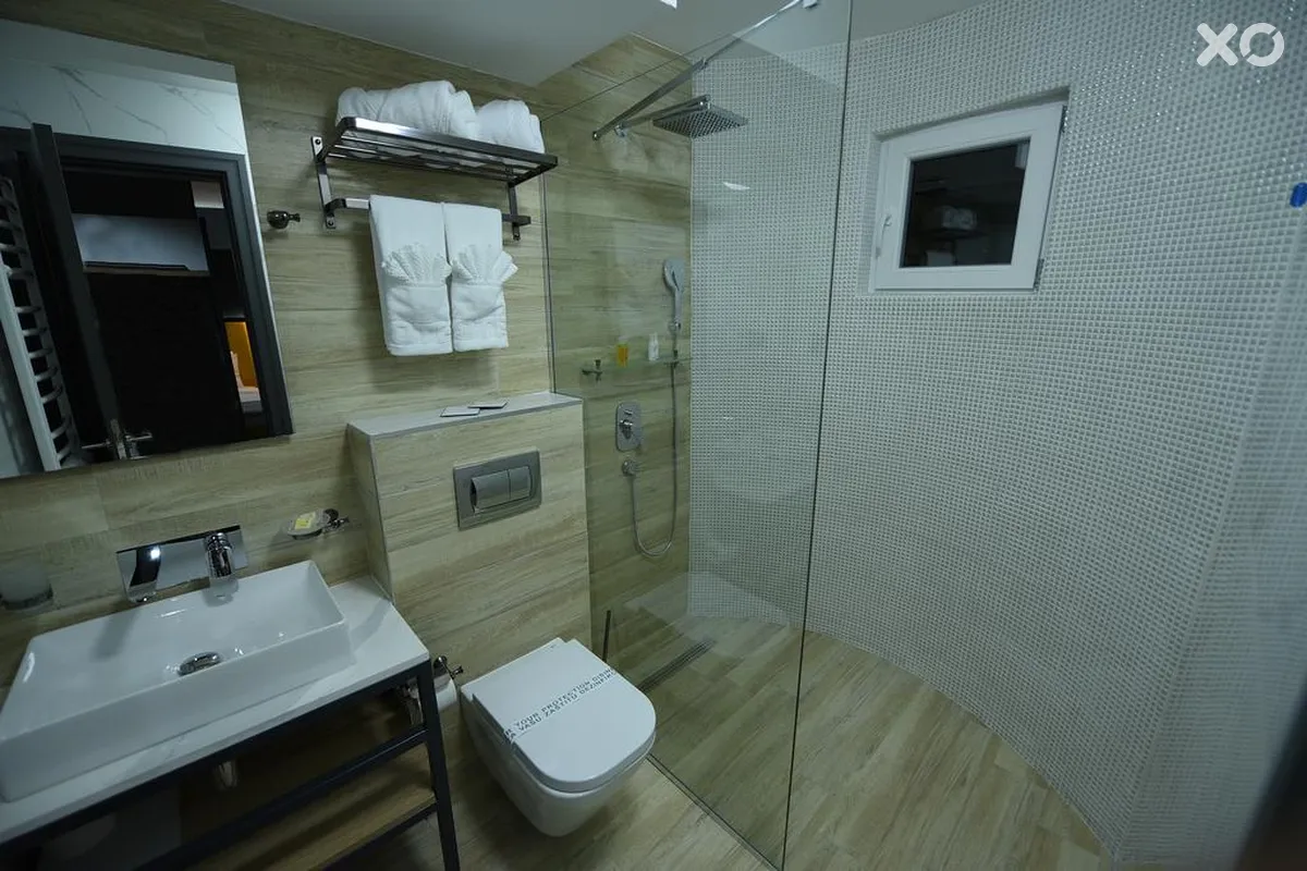 Dream House Hotel