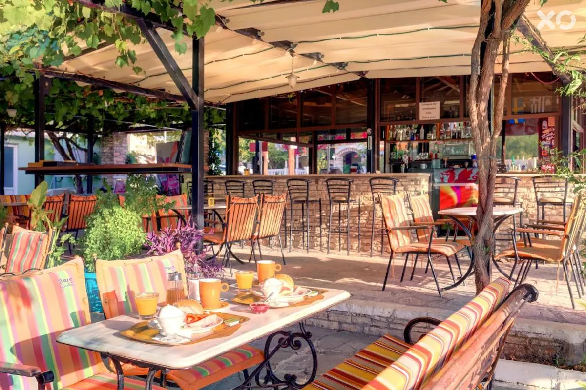 Evelin Hotel & Studios