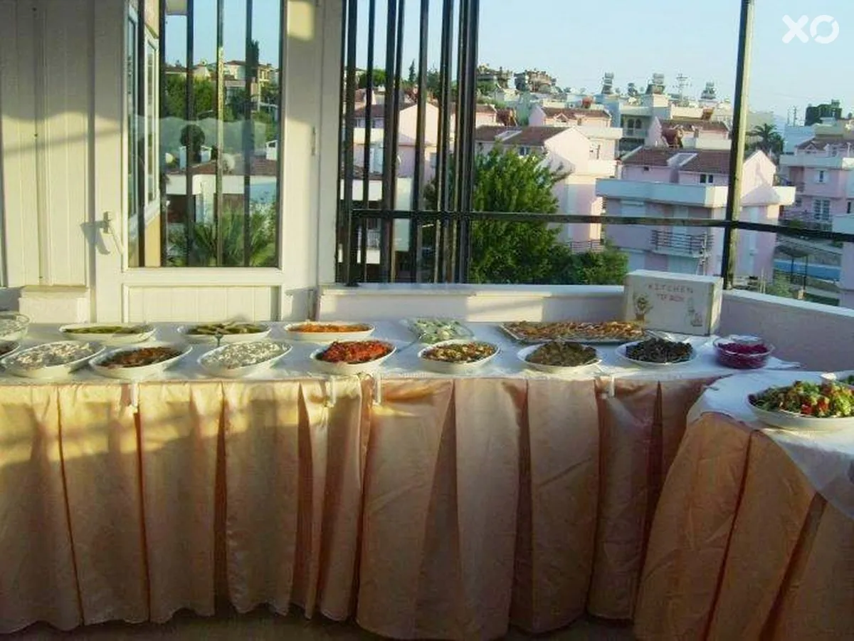 Grand Nett Hotel