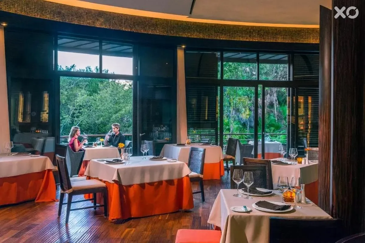 Blue Diamond Luxury Boutique Hotel