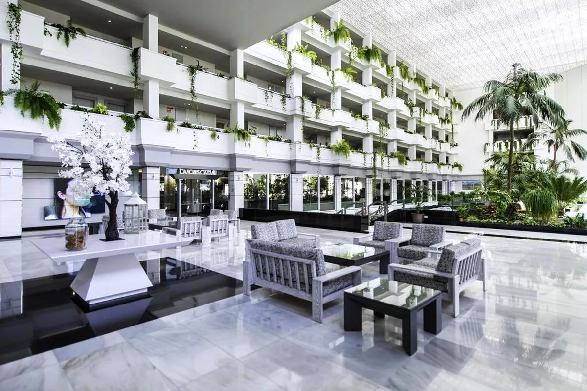 Spring Hotel Vulcano